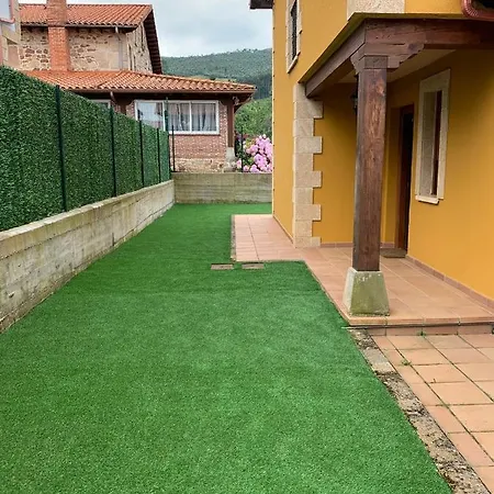 Chalet Individual En Vargas, Cantabria Exterior photo